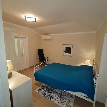 Jure - Vlasta Apartment Lovran